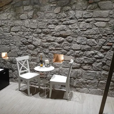Al22 Di Piazza Del Gesu Hotel Viterbo Exterior foto