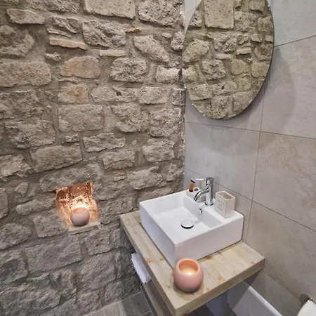 Al22 Di Piazza Del Gesu Hotel Viterbo Exterior foto